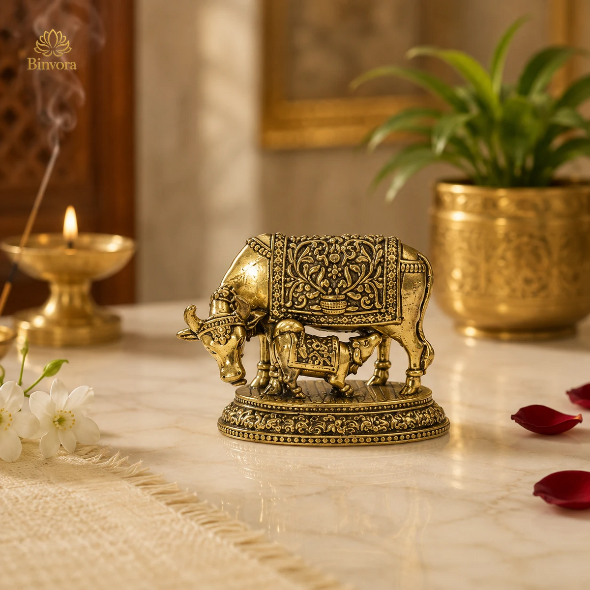 Kamdhenu Cow Brass Idol – Mini Decorative Statue for Prosperity & Home Décor - 3 cm Compact Idol