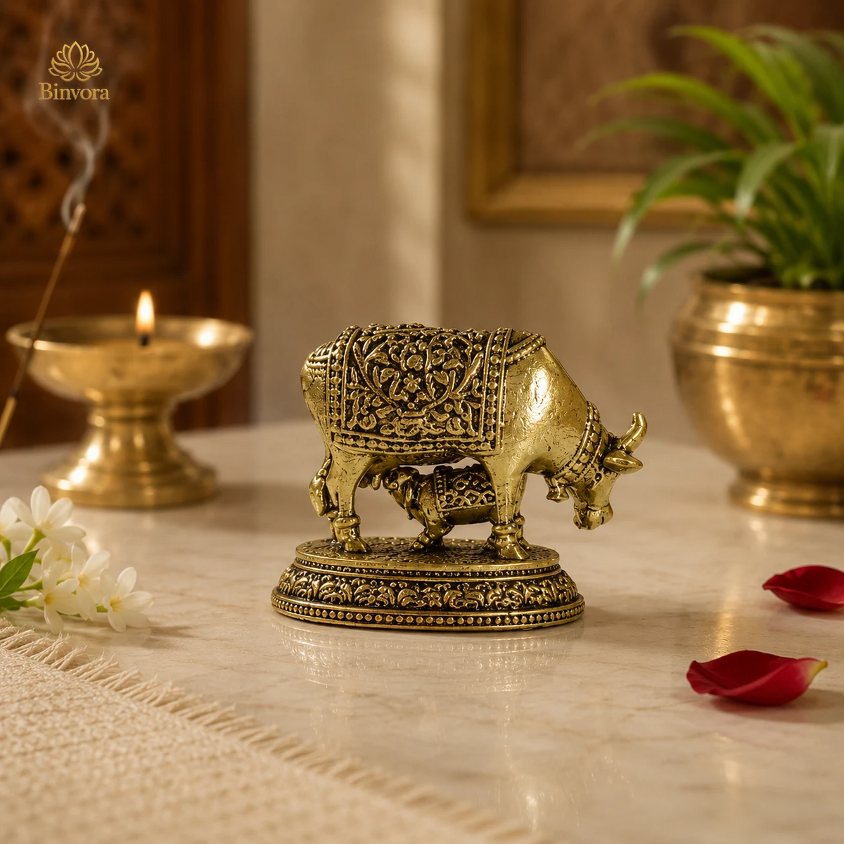 Kamdhenu Cow Brass Idol – Mini Decorative Statue for Prosperity & Home Décor - 3 cm Compact Idol